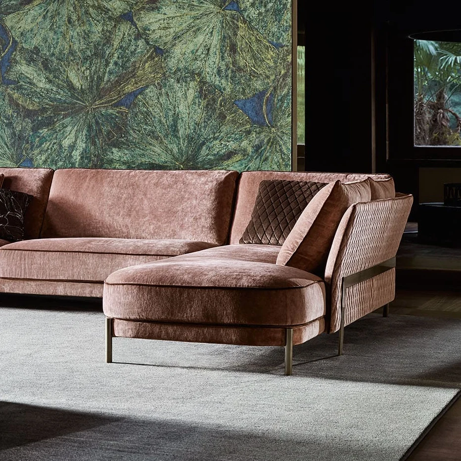 Luxury Custom Upholstery Sofa, Pink Velvet Tufted Couch-4