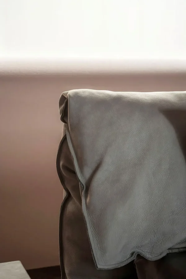 Cama moderna de diseño personalizado, cama tapizada de rejilla geométrica-5