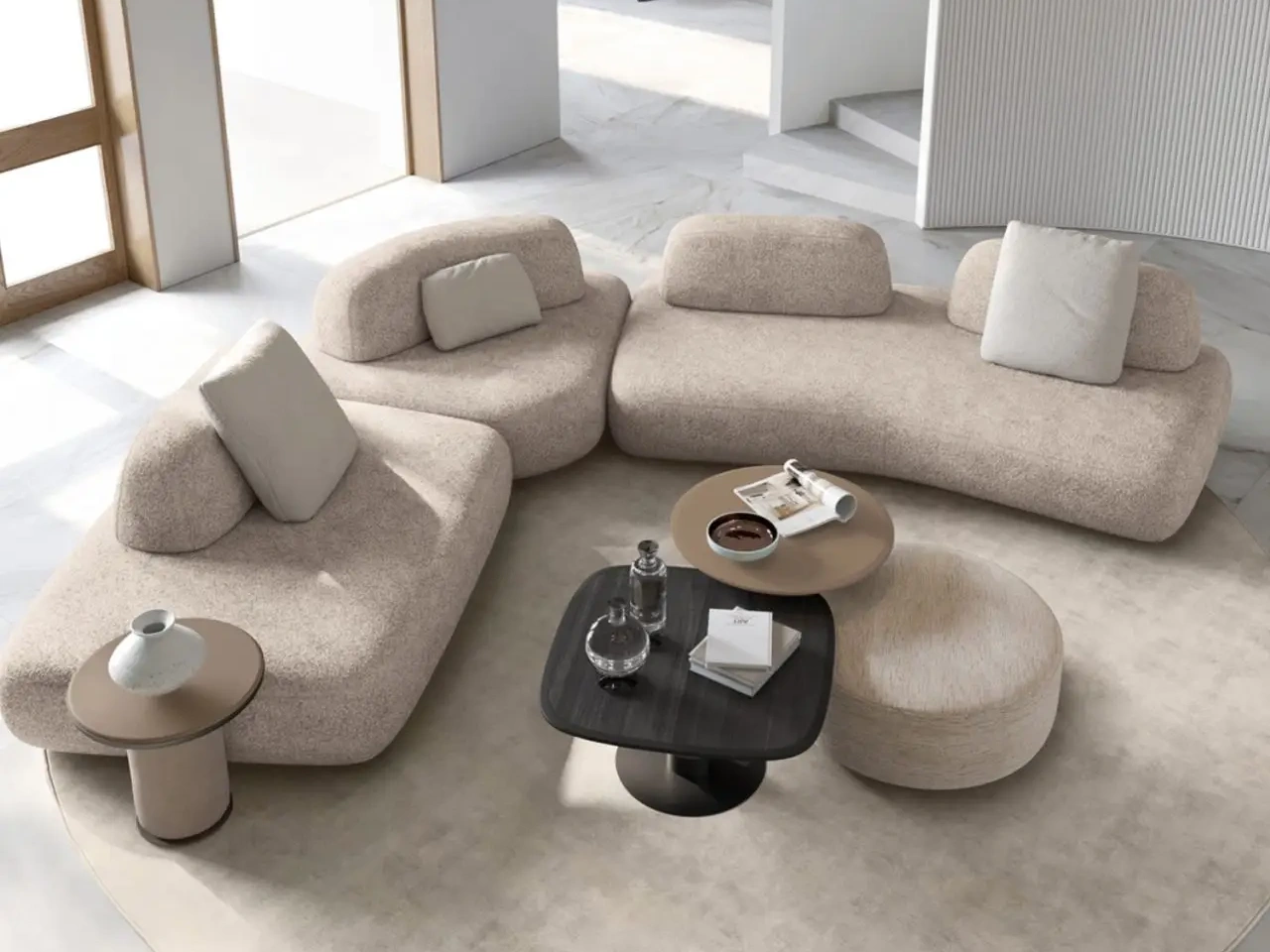 Sofá seccional frente a modular: ¿cuál se adapta mejor a su proyecto?