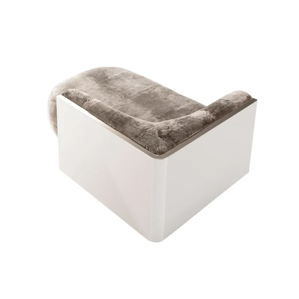 Bespoke Chaise Lounge Sofa, Minimalist Luxury Lounge Chair