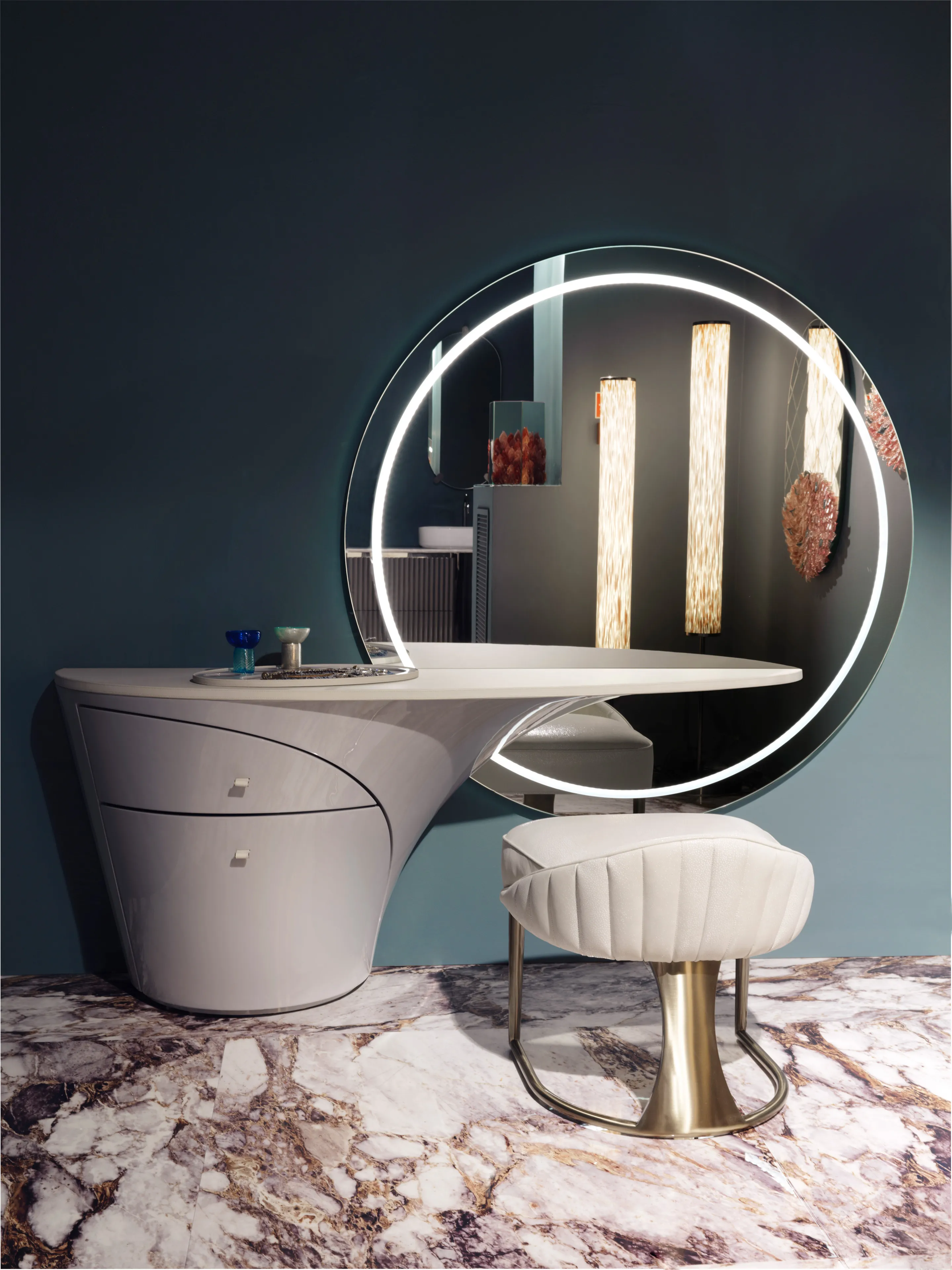 Modern Makeup Dressing Table, Bespoke Floating Wing Vanity-4