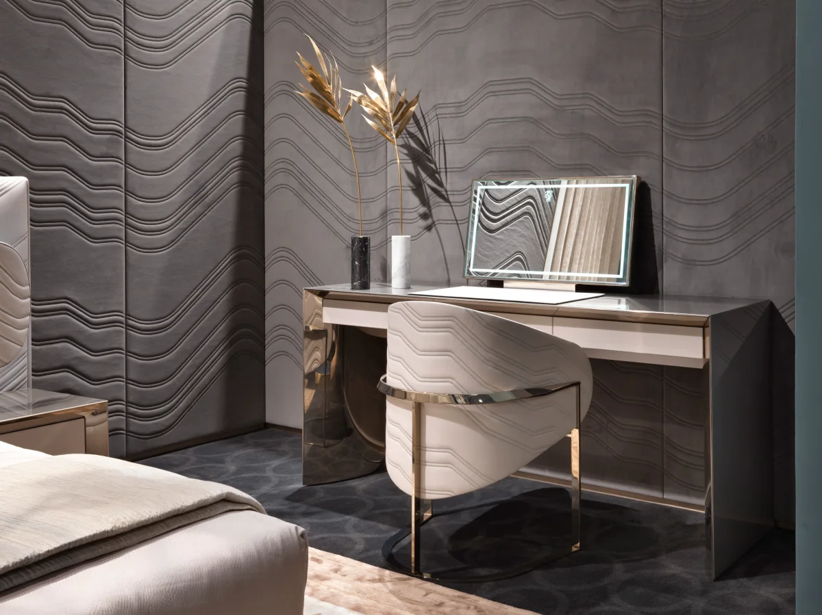 Modern Mirror Dressing Table, Bespoke Vanity with Lighting