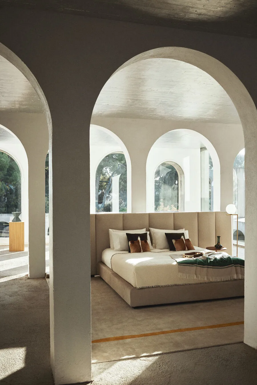 Modern Bespoke Luxury Bed with Oversized Panel Headboard-3