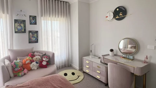 4-australia-bespoke-bed-set-dressing-table