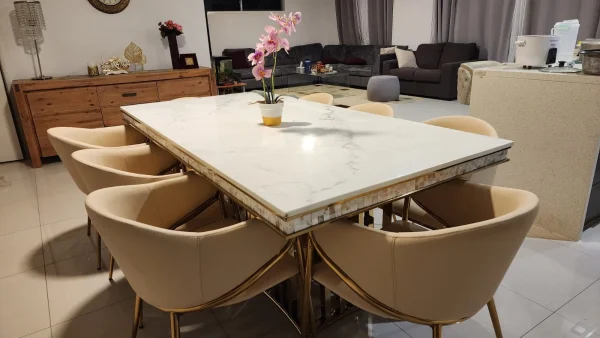 6-singaporecustom-dining-room-furniture-3
