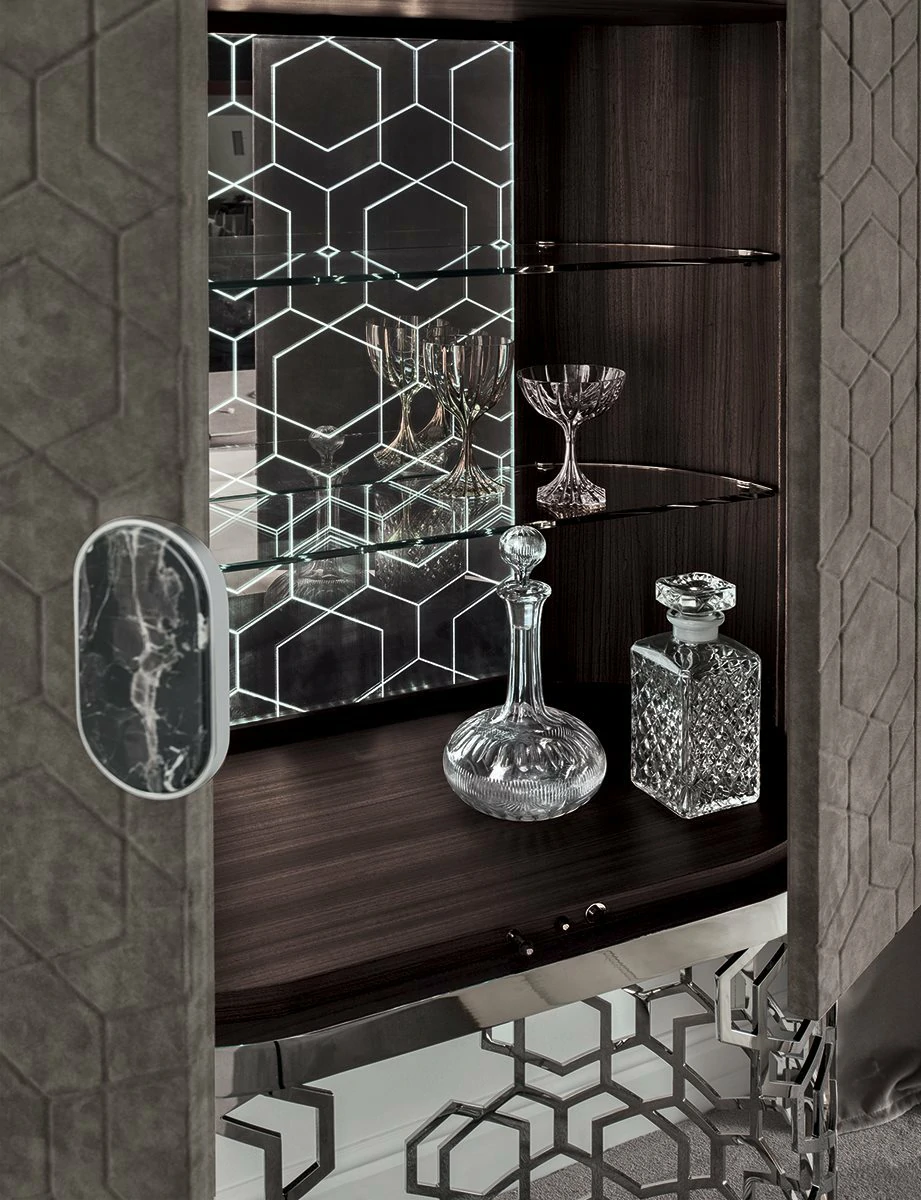 Italian Light Luxury Retro Custom Metal Wine Cabinet QMY-WC011 - Custom Wine Storage Cabinets Wholesale Supply and 1-MOQ Order - Image 3