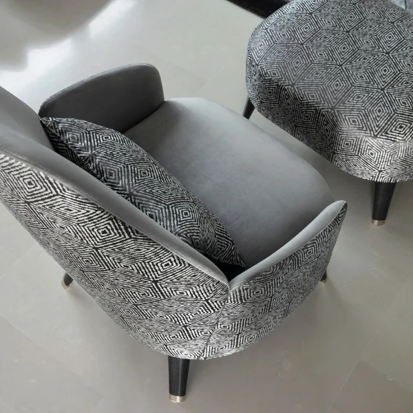 Italian Stylist Modern Recliner Sofa Lounge Accent Chair QMY-LC026 - Custom Lounge Chair Manufacturer Supply