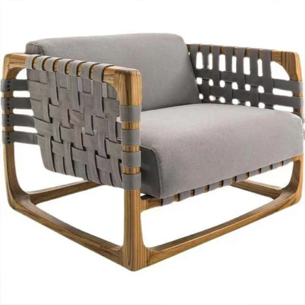 outdoor lounge chairs
