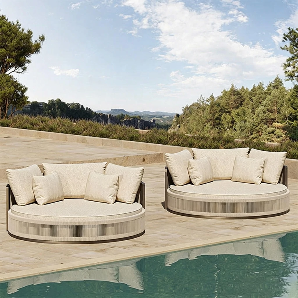 custom outdoor lounge chairs