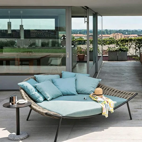 Custom Configurable Outdoor Lounges For Hotel, Patio, Balcony, and Courtyard QMY-ODSL021